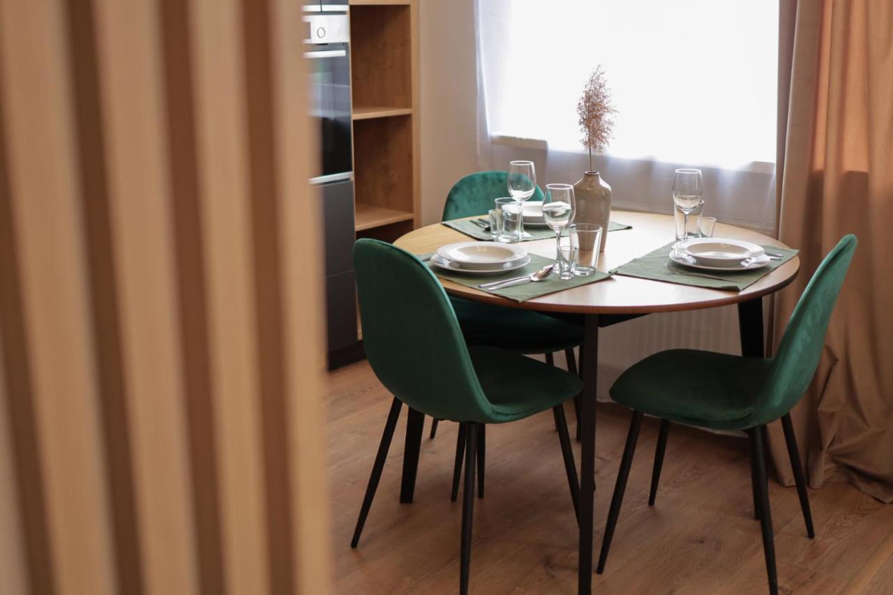 Beautiful And Stylish 2 Bedroom Apartment In The City Center And In The Pedestrian Zone براتسيلافا المظهر الخارجي الصورة