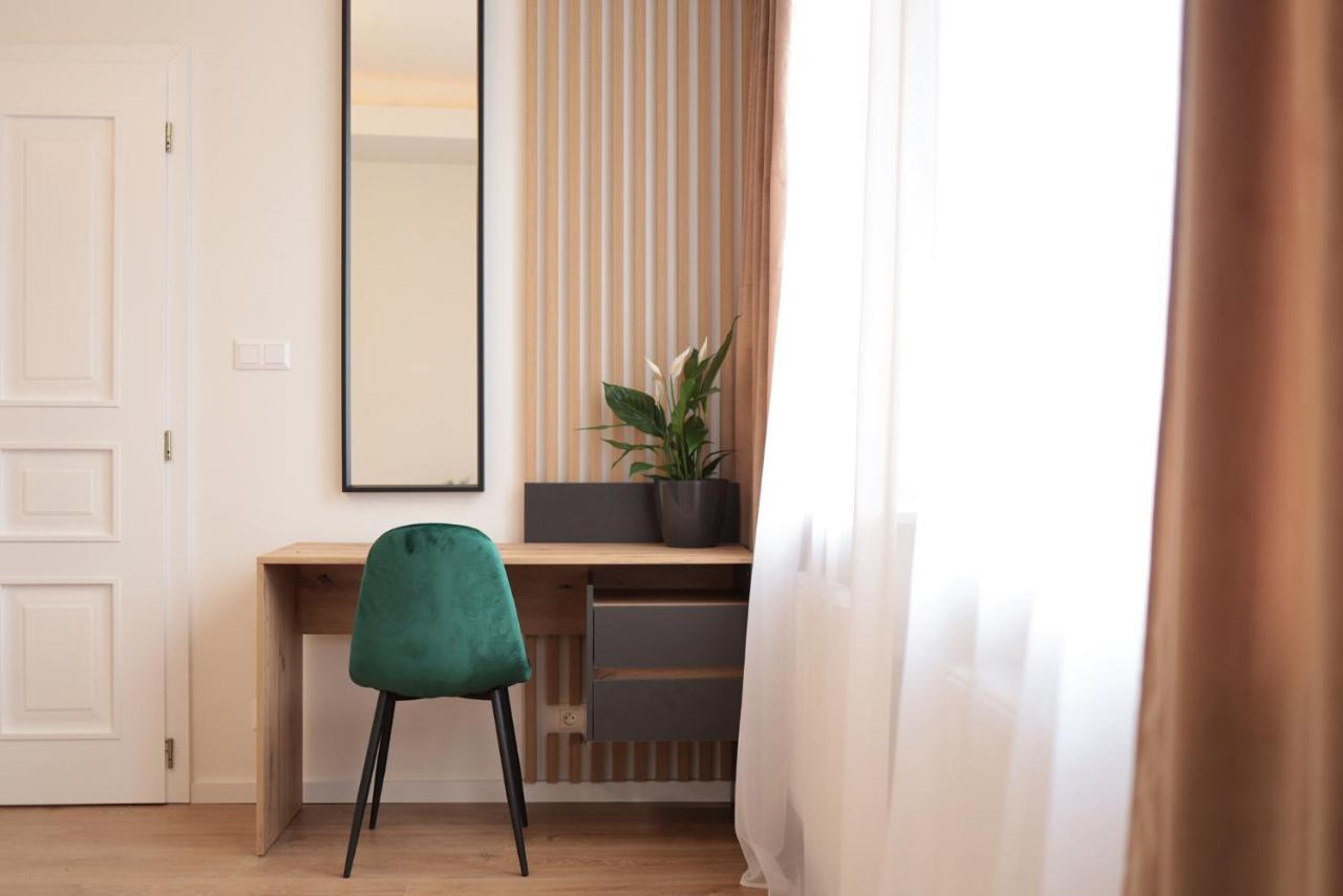 Beautiful And Stylish 2 Bedroom Apartment In The City Center And In The Pedestrian Zone براتسيلافا المظهر الخارجي الصورة
