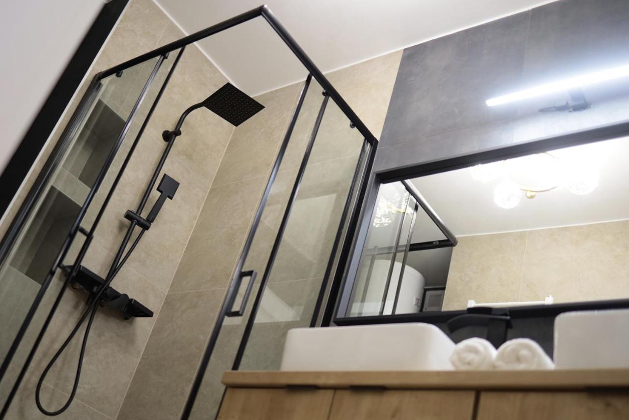 Beautiful And Stylish 2 Bedroom Apartment In The City Center And In The Pedestrian Zone براتسيلافا المظهر الخارجي الصورة