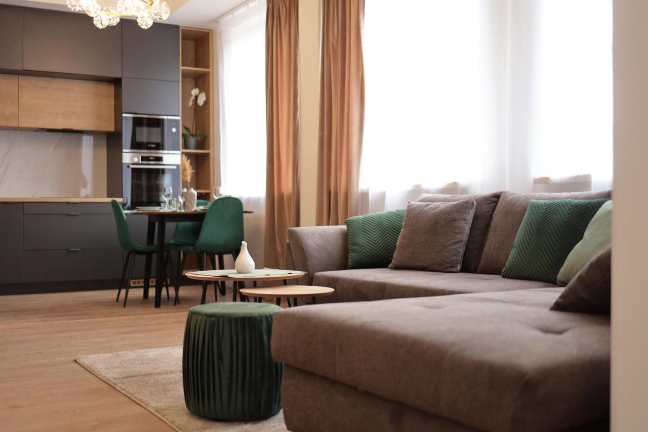 Beautiful And Stylish 2 Bedroom Apartment In The City Center And In The Pedestrian Zone براتسيلافا المظهر الخارجي الصورة